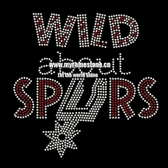 Custom Fashion Hot Fix Wild About Spurs Motif Crystal Rhinestone Transfer Iron on T-shirt